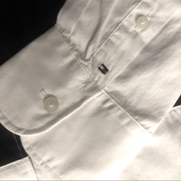 Tommy Hilfiger Slim Fit Striped Button Down - Picture 8 of 8